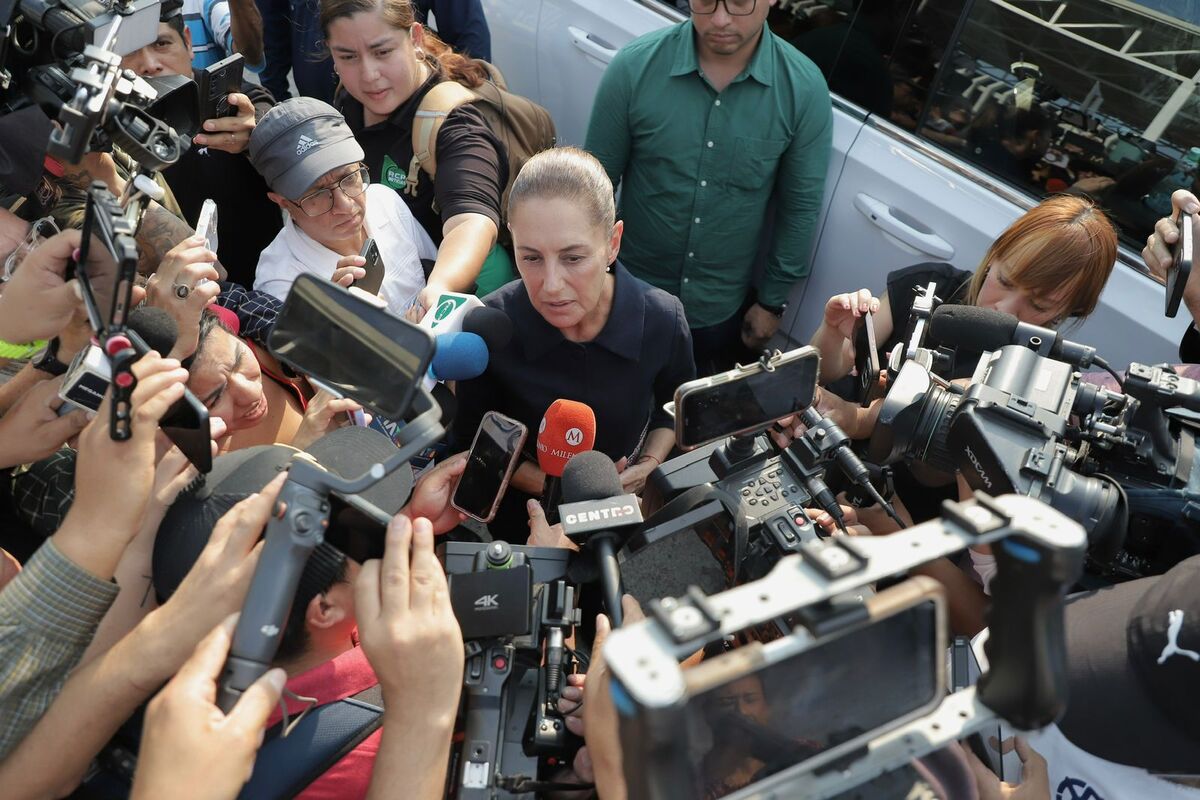 La presidenta de México supervisa atención a lesionados por el descarrilamiento del Tren Interoceánico. | Ariel Ojeda