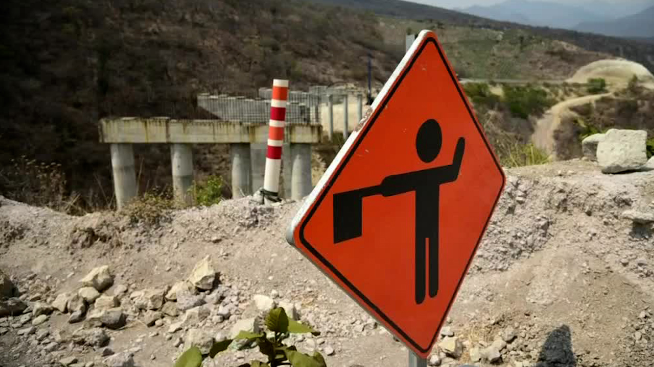 SICT reconoce a camineros por su labor esencial en las carreteras