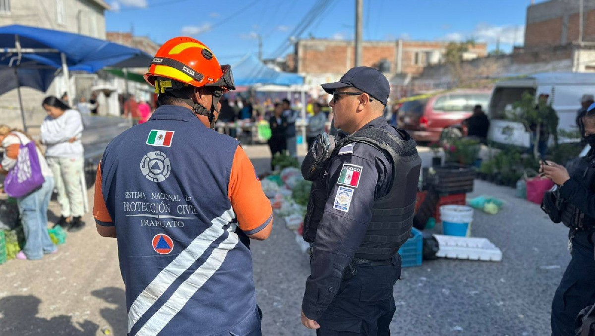 Explosión en un puesto de pirotecnia del tianguis Benito Juárez.