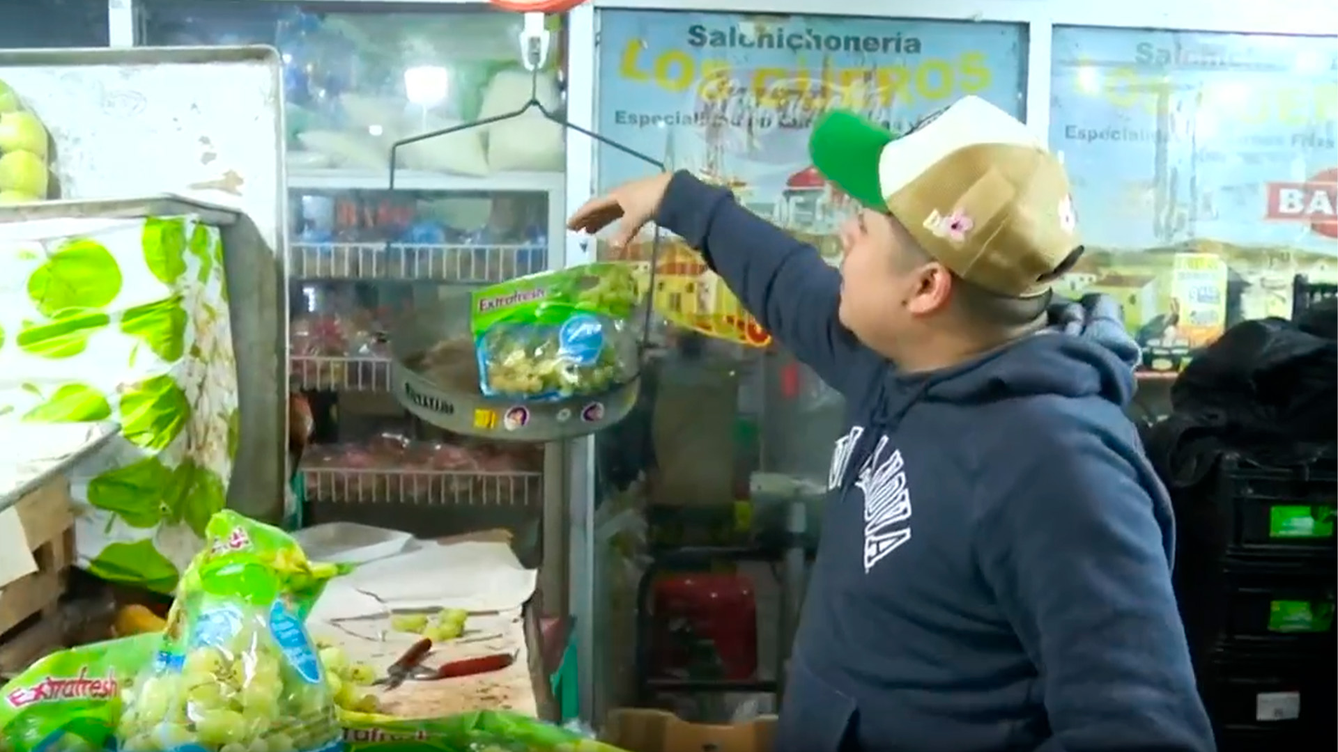 En Nuevo León persiste la tradición de las uvas pese al alza de precios