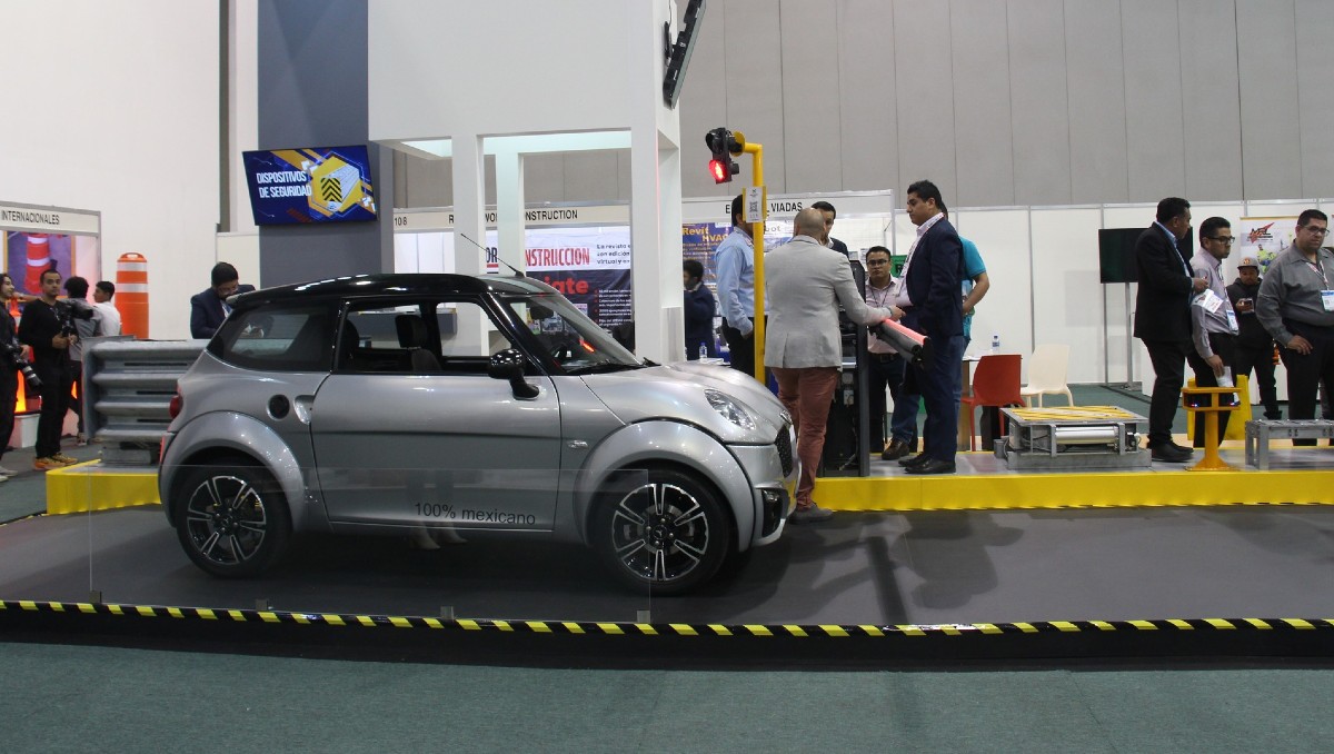 En México se desarrolla la fabricación de autos eléctricos.