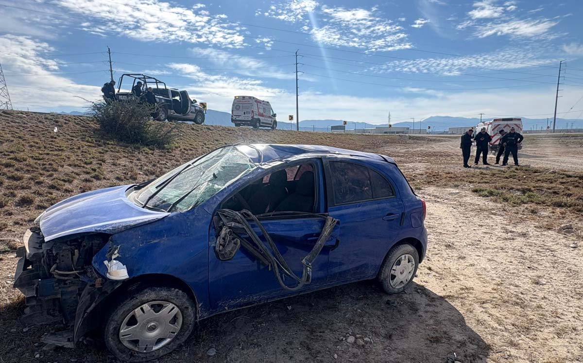 Hombre grave tras volcar en Coahuila. l Foto: Especial