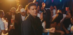 El futbolista Luis Díaz sorprendió a sus seguidores al debutar como cantante con el éxito 'La promesa'; canción con la que agradece por el momento que vive.