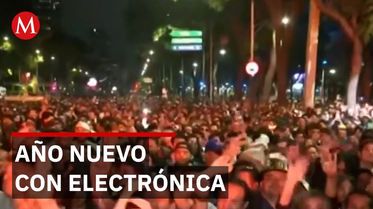 Multitud histórica recibe el Año Nuevo con concierto electrónico en Reforma