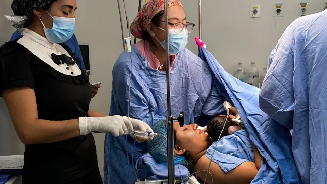 Primer bebé del 2026 en México nació en Estado de México