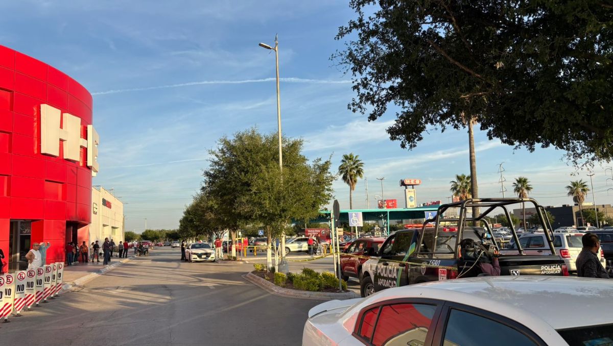 El HEB donde se registraron los hechos se ubica sobre la avenida Concordia en el municipio de Apodaca. | Ángel Mercado
