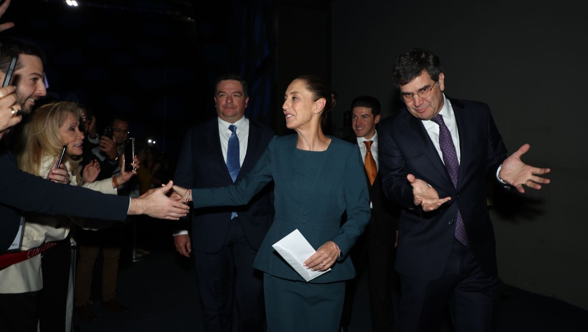 La jefa del Ejecutivo acudió a la renovación de directiva de Caintra. Jorge López