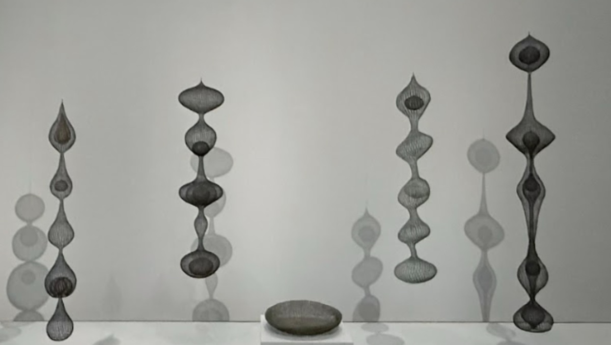 Ruth Asawa en el MoMA: una retrospectiva que redibuja la escultura moderna