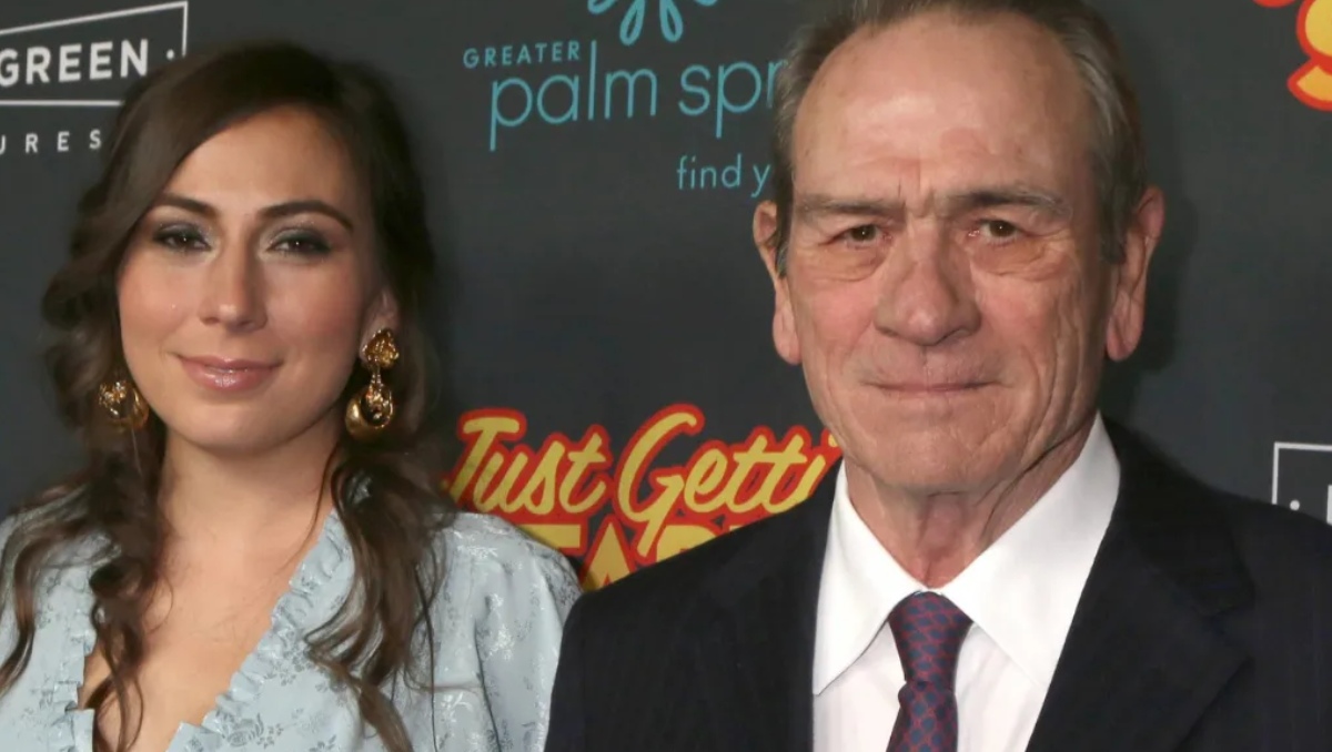 El historial de arrestos de Victoria Jones revela una crisis profunda antes de su muerte.