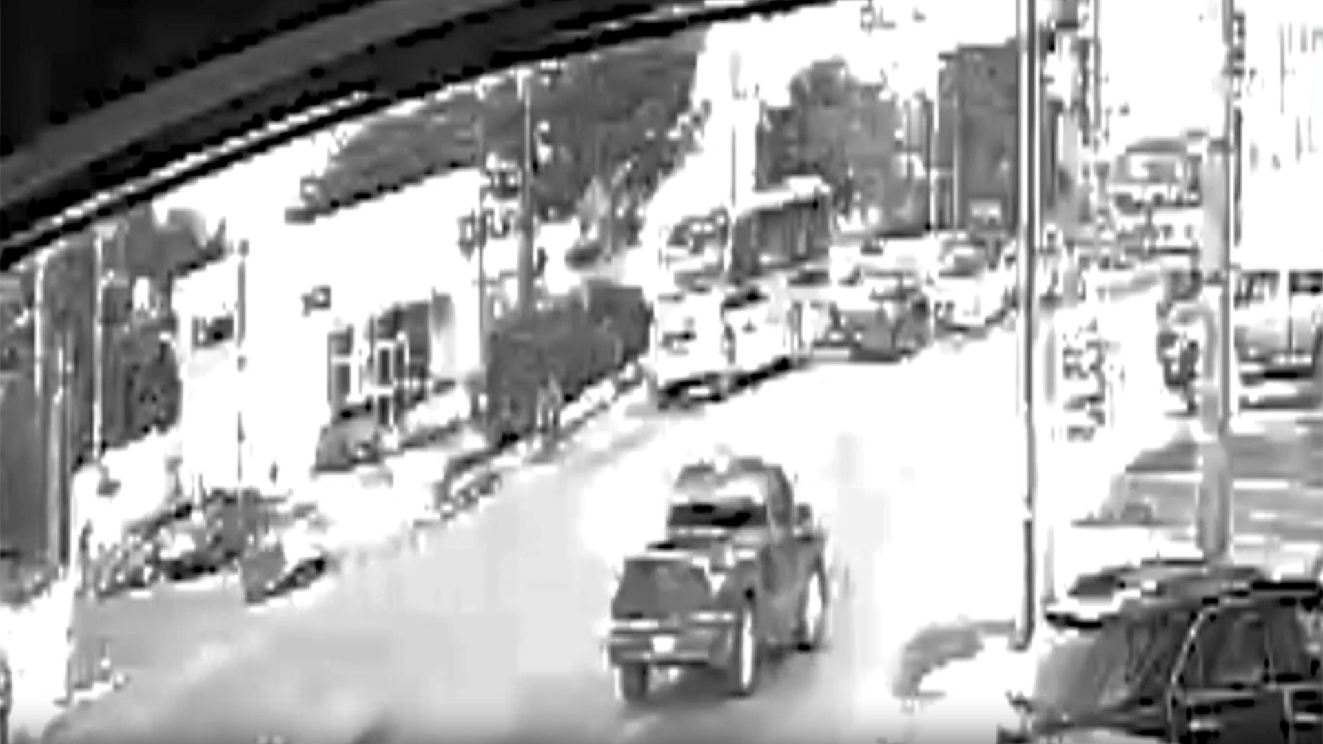 Microbús embiste a adulta mayor y a un menor en Tamaulipas; ambos fallecen