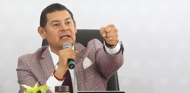 Consulta AQUÍ las últimas noticias sobre el primer informe de labores de Alejandro Armenta como gobernador de Puebla.