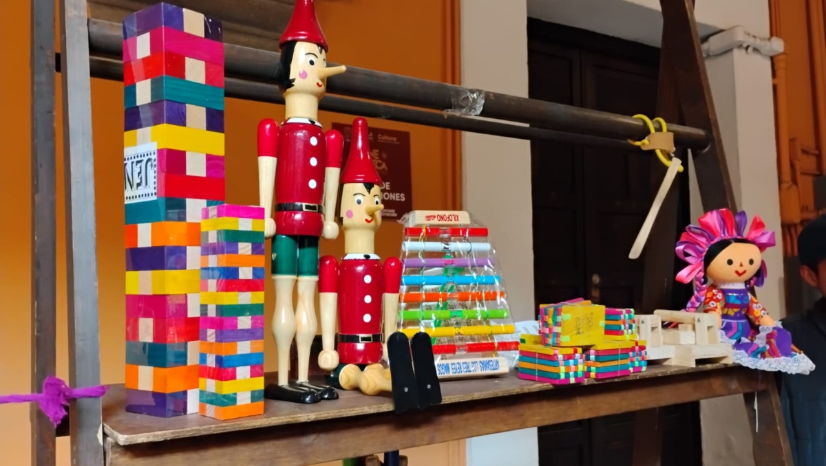 La Expoventa organizada por la Secretaría de Arte y Cultura tiene por objetivo difundir el trabajo de artesanos de distintas ramas.