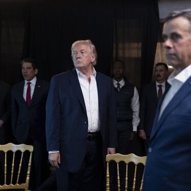 Trump insta a presidenta interina a colaborar con el gobierno de EU. Foto: (Especial)