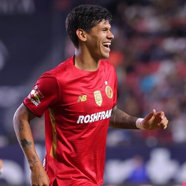 Pumas avanza en el fichaje de Robert Morales para el Clausura 2026