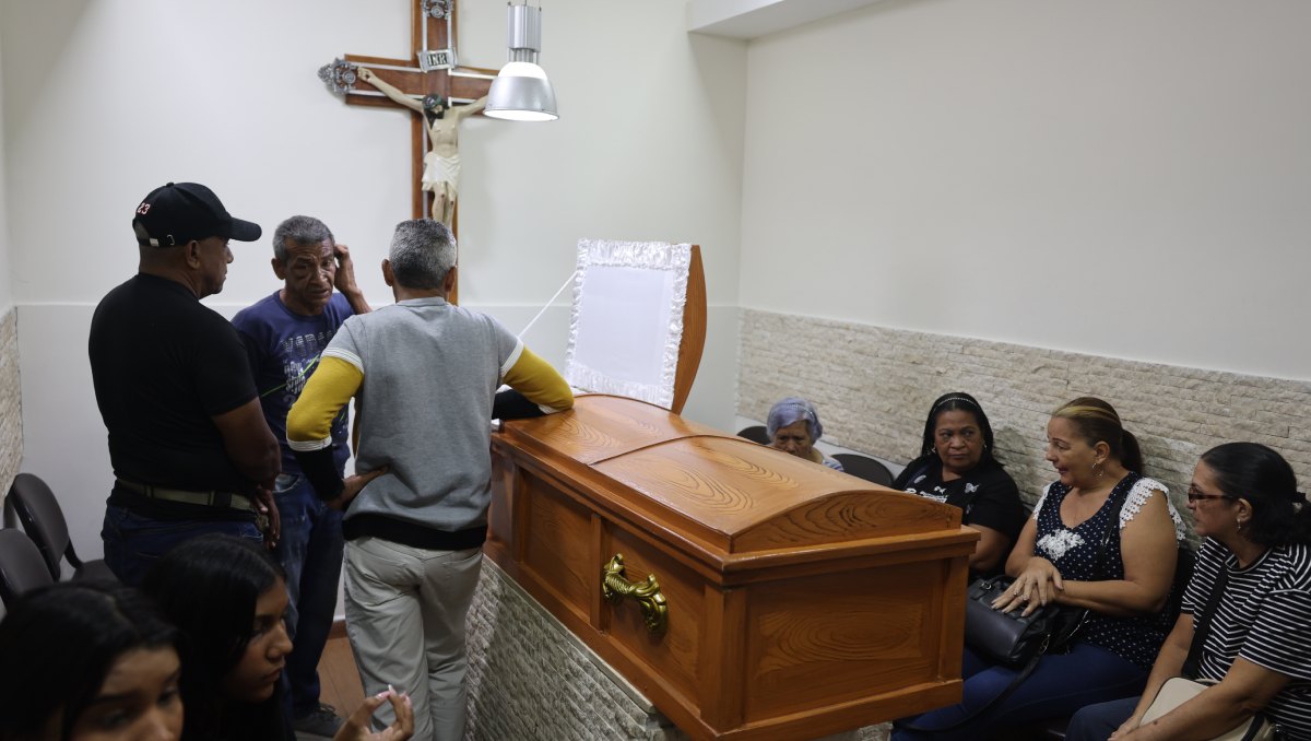 Rosa Elena González, residente de Venezuela, fue velada por sus familiares en un evento íntimo | EFE