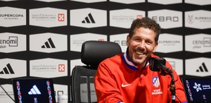 Diego Simeone, actual técnico del Atlético de Madrid, se dijo abierto a la posibilidad de dirigir en Arabia Saudita