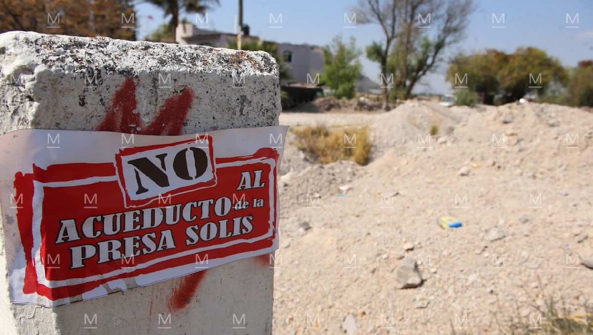 Concamin Bajío advierte que la remoción de terraplenes en la obra del Acueducto de la presa Solís.