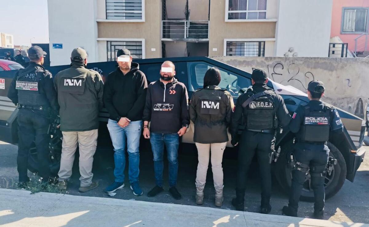 Dos de los presuntos extorsionadores fueron capturados en Zapopan. 8Cortesía)