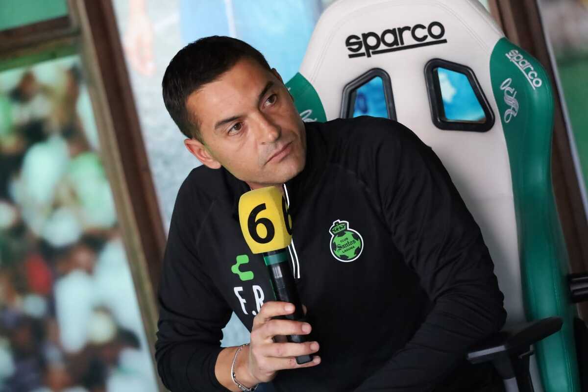 Francisco Rodríguez, DT Club Santos. | Verónica Rivera