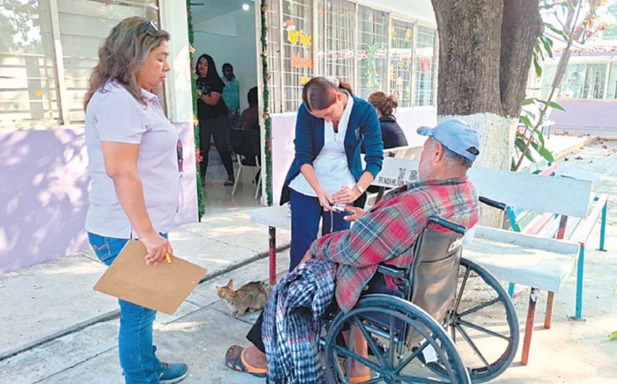 El adulto mayor identificado como José Óscar “N”, habría permanecido en el sitio desde la noche anterior. | Especial