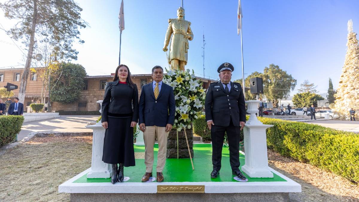 En Coacalco se honra la memoria de Felipe Berriozábal, manteniendo firme su legado. Foto: (Especial)