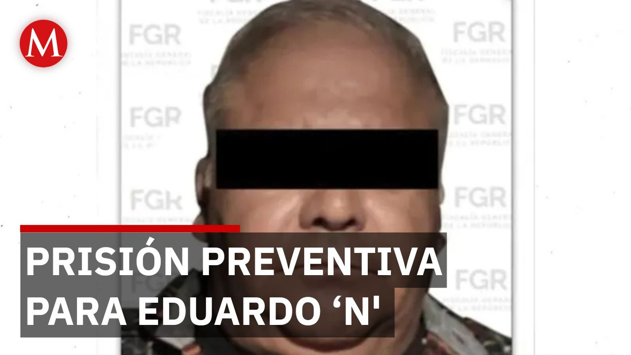 Dictan prisión preventiva a extitular de prisiones federales ligado a García Luna