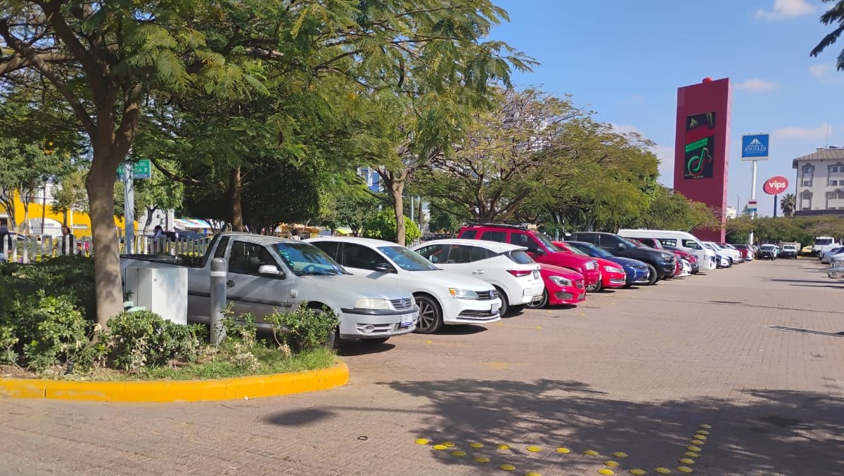 Feria de León 2026: estacionamientos presentan incremento en costos | Victoria Ponce