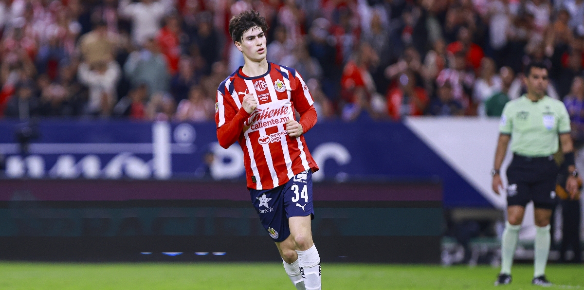 Armando González busca repetir un buen torneo para ayudar a las aspiraciones de Chivas (Foto: MexSport)