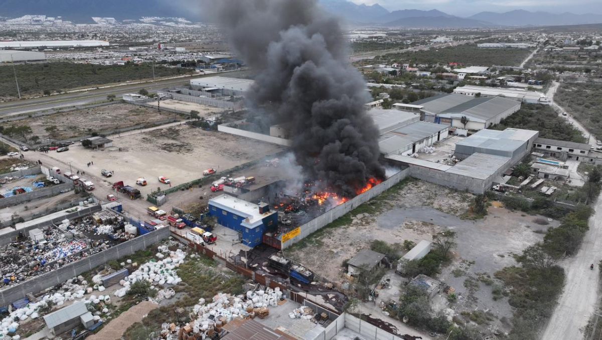 Se desconoce el tipo exacto de productos químicos que se almacenaban en la empresa. Omar Benavides