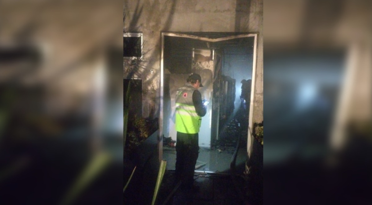 Un total de 90 personas fueron desalojadas. (Foto:@SGIRPC_CDMX)