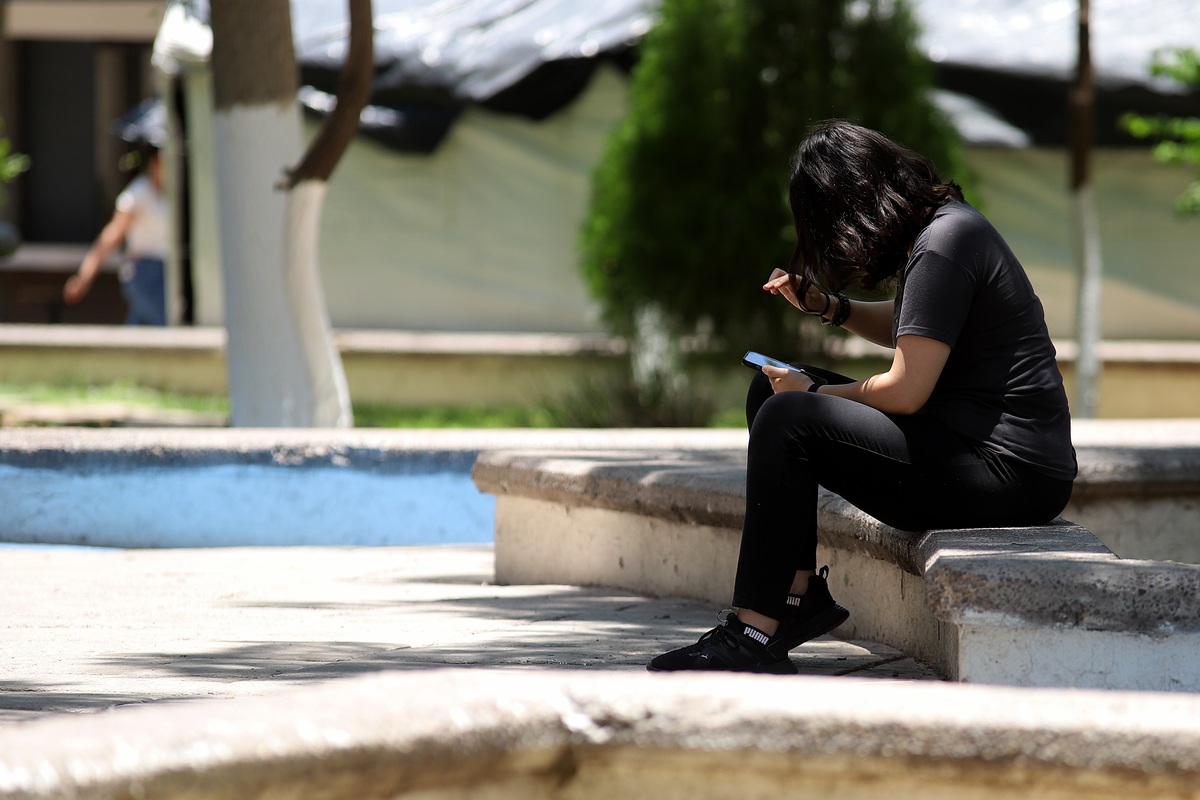 La violencia intrafamiliar también afecta a parejas homosexuales, con agresiones que inician de forma sutil y escalan. Especial