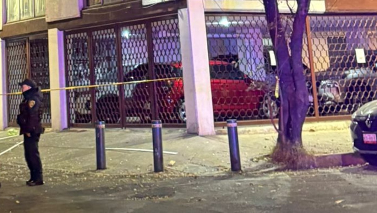 El tráfico se cortó en la avenida donde ocurrió la muerte. | Enrique Luna