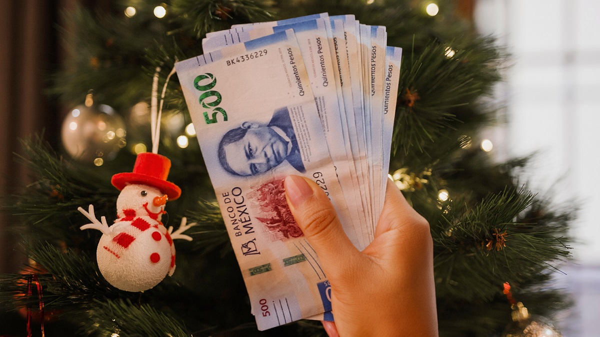 El capital ocioso afecta tanto a grandes corporativos como a pequeñas y medianas empresas. (ESPECIAL)