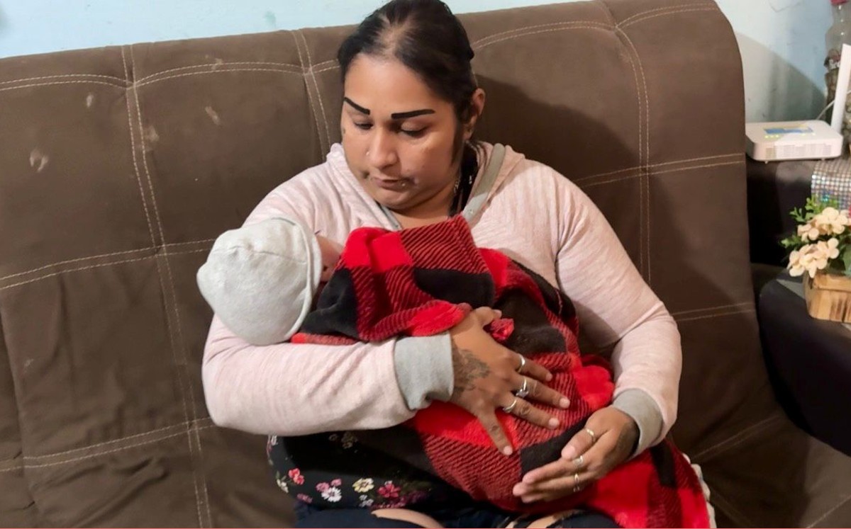 María Alicia cuidadora permanente de Jesús Jair