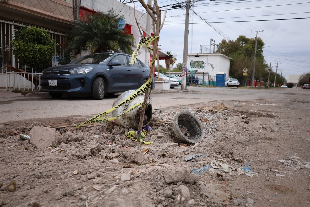 La caída de los colectores se debe principalmente al mal estado de las tuberías, las cuales son muy antiguas. | Verónica Rivera