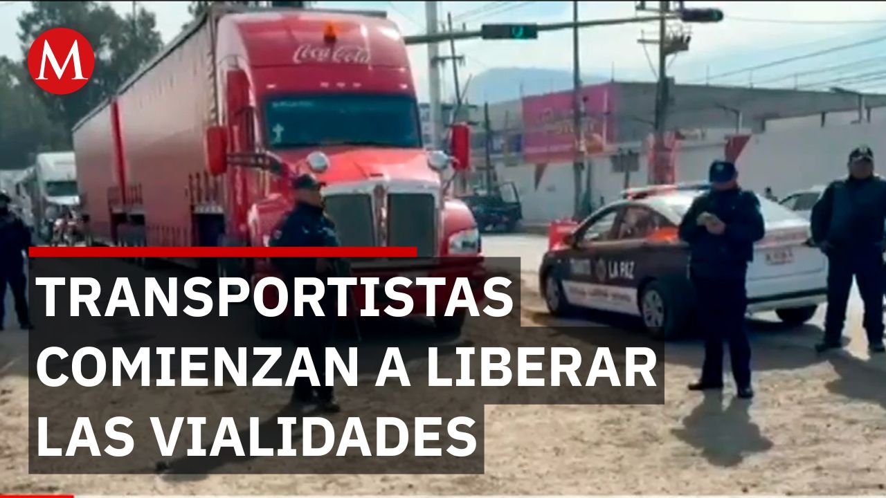 Inicia liberación de vialidades tras bloqueos de transportistas en Edomex