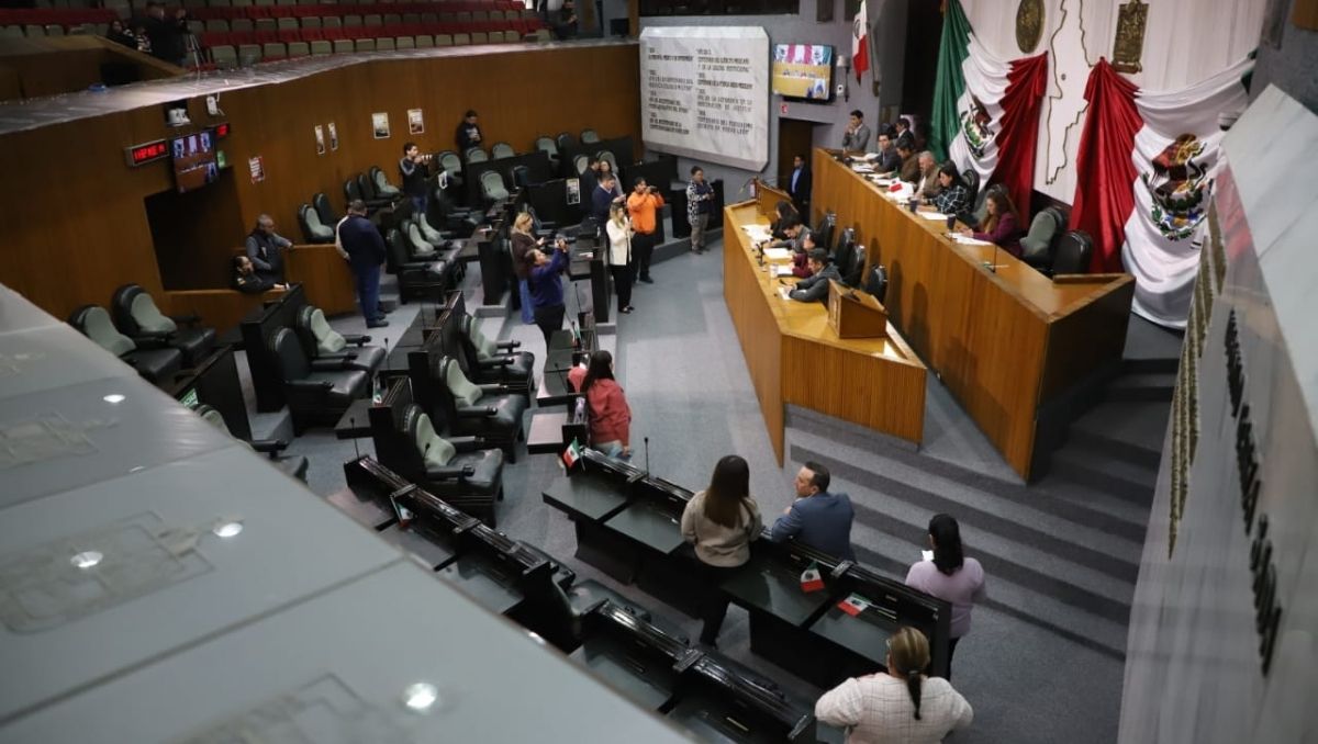 Congreso de Nuevo León. Luis Guerra