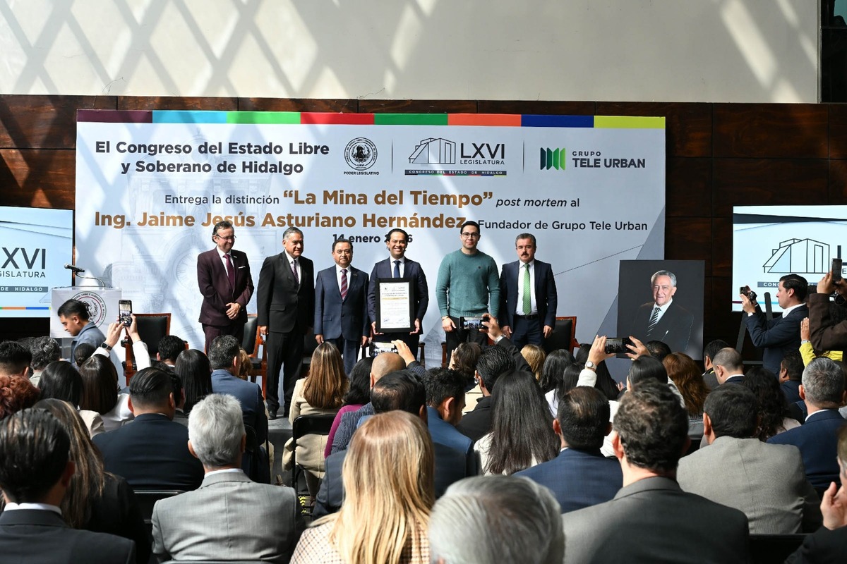 Familiares del ingeniero Jaime Asturiano recibieron el reconocimiento en sesión del Congreso local.