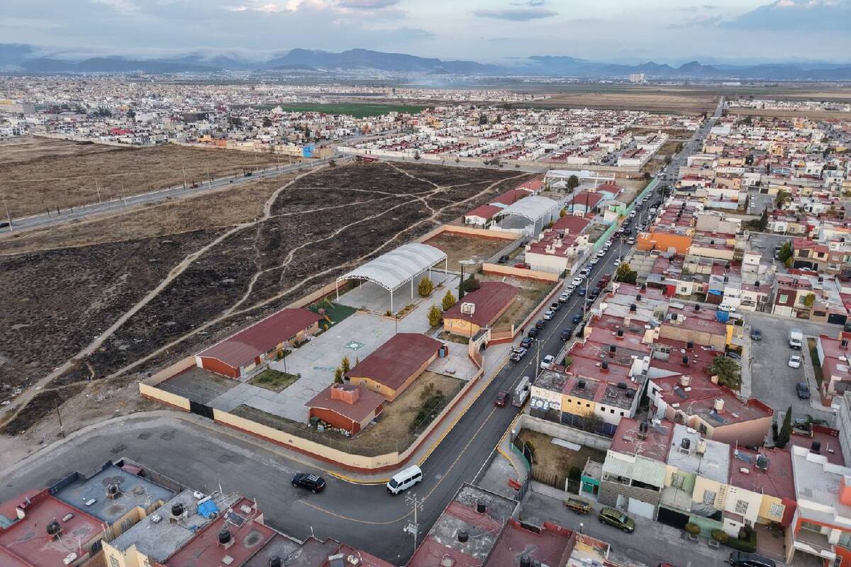 Gobierno de Zempoala entrega obras de drenaje, electrificación y pavimentación en tres comunidades