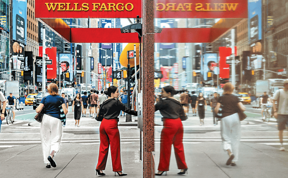 Grandes bancos critican los límites de Trump en tarjetas de crédito