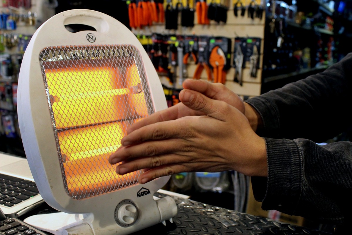 En Torreón, aumenta venta de calentones por bajas temperaturas. | Roberto Amaya