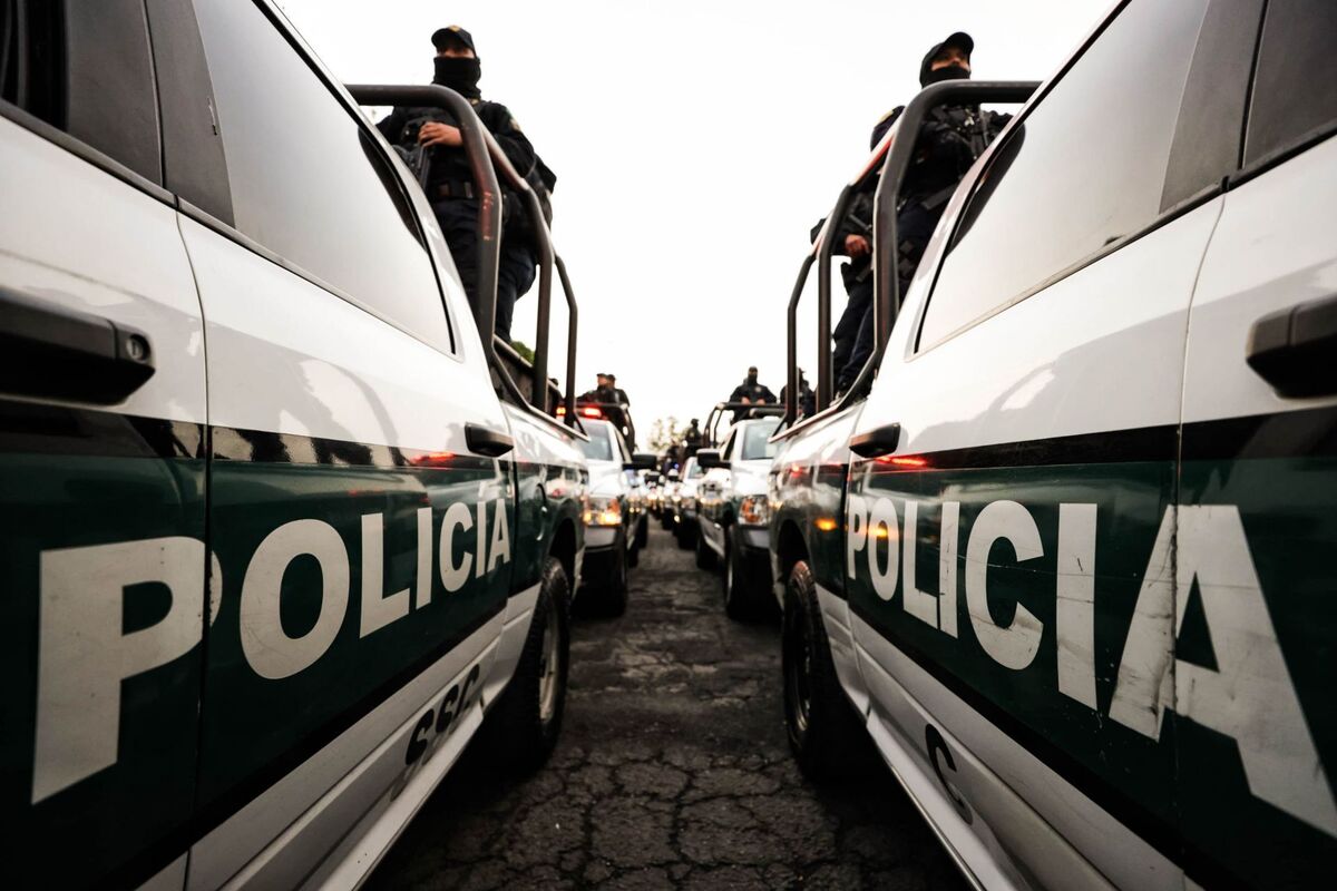 Hasta el momento se sabe que hay dos personas detenidas.