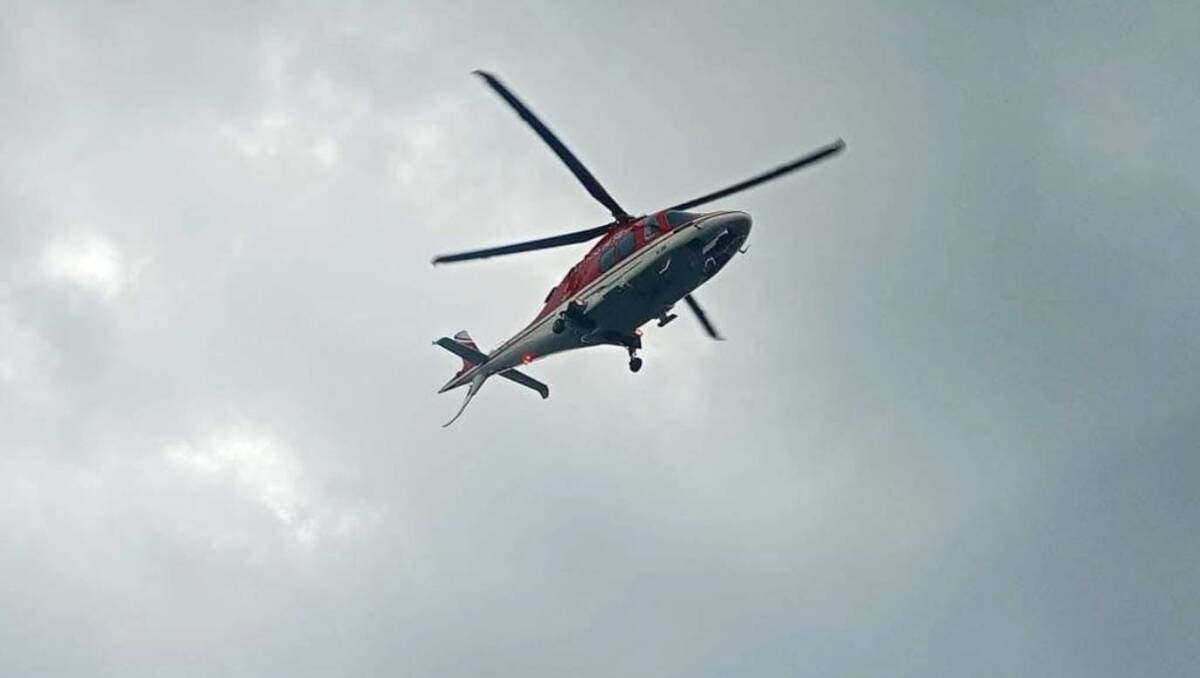 Entre la tierra y el cielo, el Grupo Relámpagos vive la adrenalina del rescate aéreo, con más de 30 años de servicio único. Especial