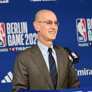 El comisionado de la NBA, Adam Silver, confirmó que existen conversaciones con el Real Madrid y con otros clubes españoles para la creación de la liga europea