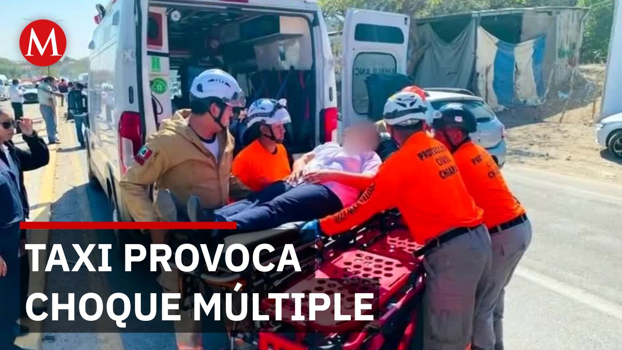 Falla mecánica provoca choque múltiple en la Tuxtla-Chiapa de Corzo, dejando 13 trabajadores heridos