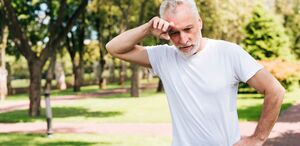 A partir de los 30 años de edad el cuerpo comienza a perder alrededor del 3 y 5% de la masa muscular, sin el cuidado necesario puede desencadenar sarcopenia.