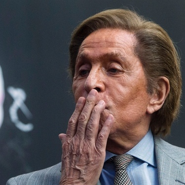 Muere Valentino Garavani, ícono de la moda que vistió a grandes estrellas de Hollywood