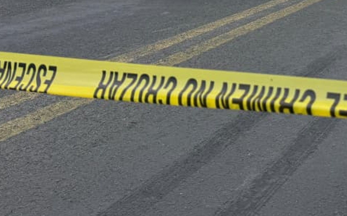 testigos escucharon detonaciones y observaron una motocicleta en el área.