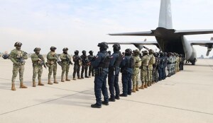 Entrega de 37 criminales a Estados Unidos