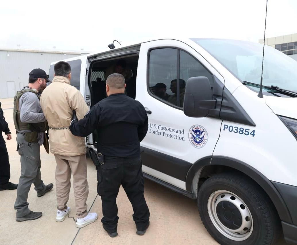 La llegada de los 37 presos arrestados por Estados Unidos. | Especial